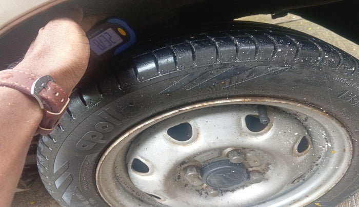 2010 Maruti Alto K10 LXI, Petrol, Manual, 35,616 km, tyre