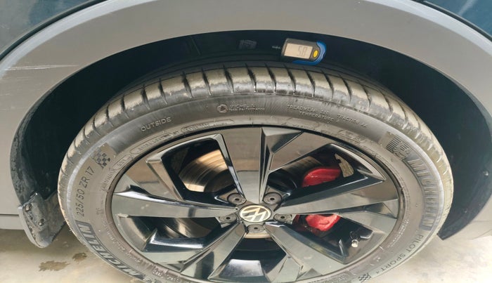 2024 Volkswagen TAIGUN GT PLUS 1.5 TSI DSG, Petrol, Automatic, 5,945 km, tyre