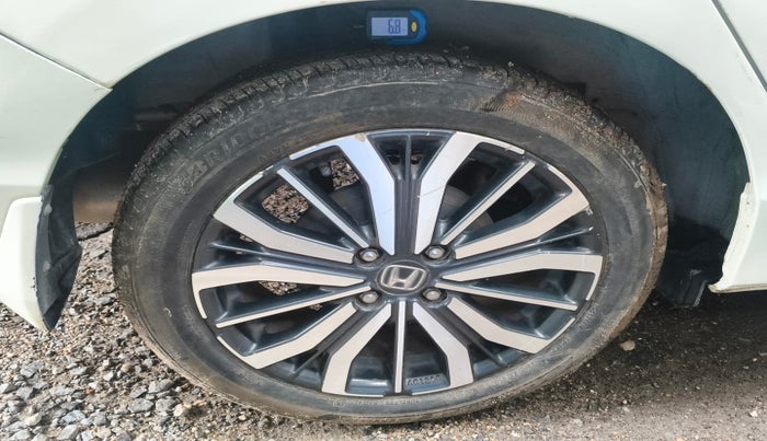 2017 Honda City 1.5L I-VTEC VX CVT, Petrol, Automatic, 54,933 km, tyre