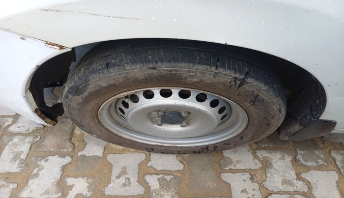 2018 Maruti Baleno SIGMA DIESEL 1.3, Diesel, Manual, 1,60,386 km, tyre