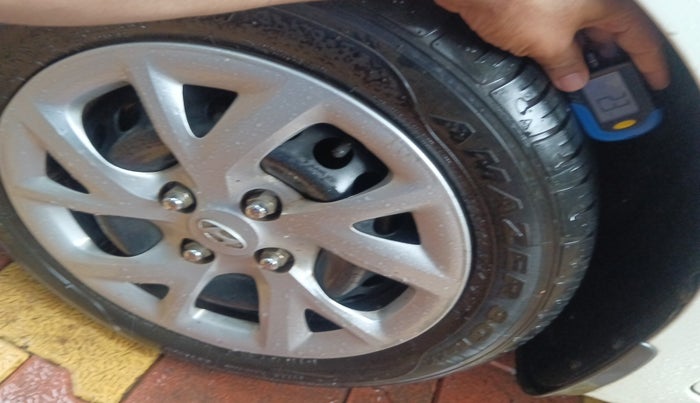 2019 Hyundai Grand i10 MAGNA 1.2 KAPPA VTVT, Petrol, Manual, 20,583 km, tyre
