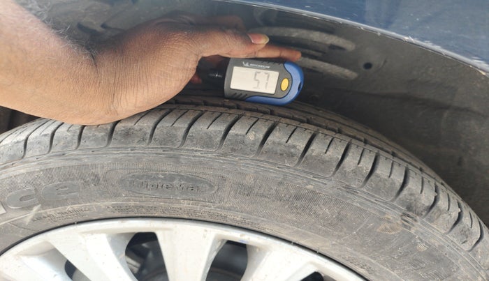 2023 Maruti Ciaz DELTA AT 1.5 SHVS PETROL, Petrol, Automatic, 4,000 km, tyre