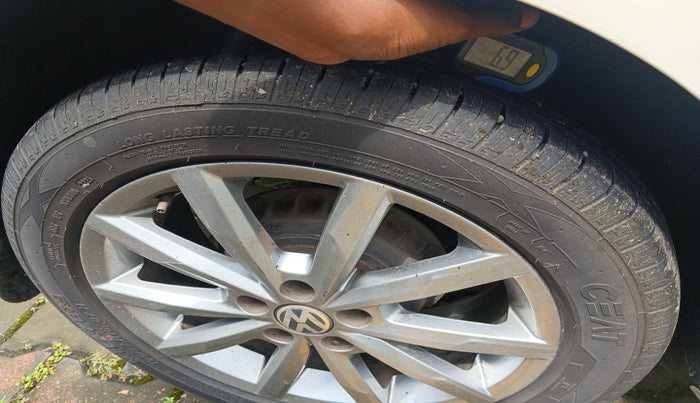 2021 Volkswagen Polo HIGHLINE PLUS 1.0L TSI AT, Petrol, Automatic, 43,931 km, tyre