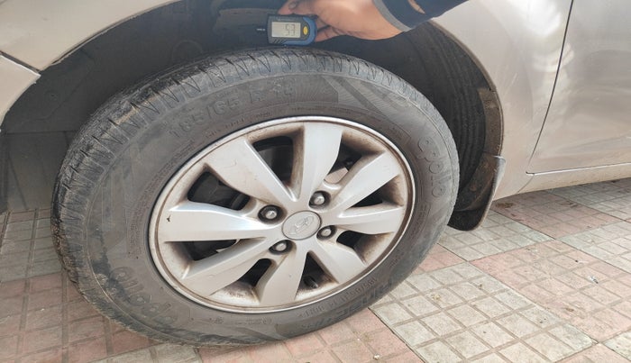2012 Hyundai i20 SPORTZ 1.2, Petrol, Manual, 68,667 km, tyre