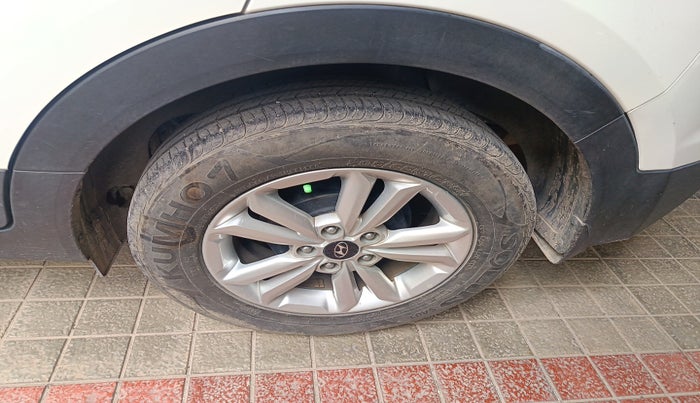 2018 Hyundai Creta SX PLUS 1.6 PETROL, Petrol, Manual, 18,256 km, tyre