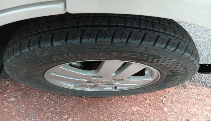 2023 Maruti Eeco 5 STR AC CNG, Petrol, Manual, 56,537 km, tyre