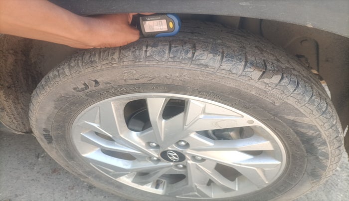 2021 Hyundai Creta SX 1.5 PETROL, Petrol, Manual, 32,227 km, tyre
