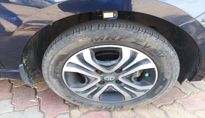 2023 Tata Tiago XT PETROL, Petrol, Manual, 21,416 km, tyre