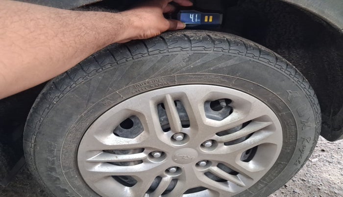 2023 KIA CARENS PRESTIGE 1.5 PETROL 7 STR, Petrol, Manual, 33,854 km, tyre