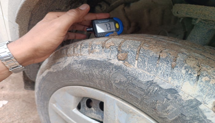 2022 Hyundai VENUE S 1.2, Petrol, Manual, 81,063 km, tyre