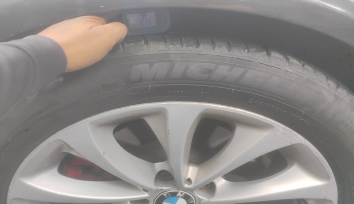2013 BMW 5 Series 520D 2.0, Diesel, Automatic, 1,05,319 km, tyre