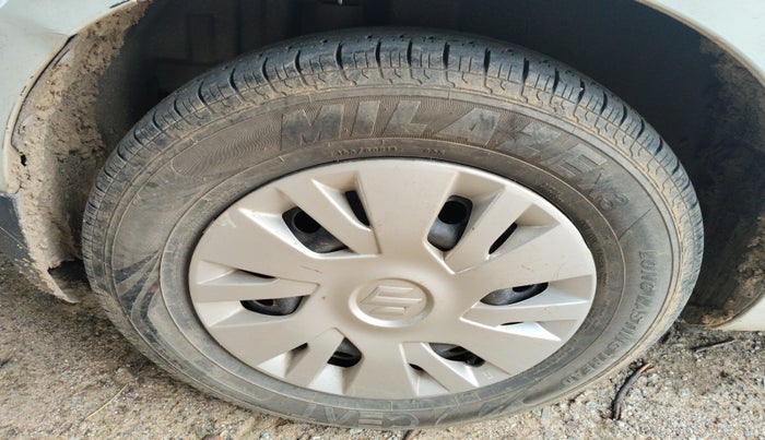 2014 Maruti Swift VDI, Diesel, Manual, 1,38,006 km, tyre