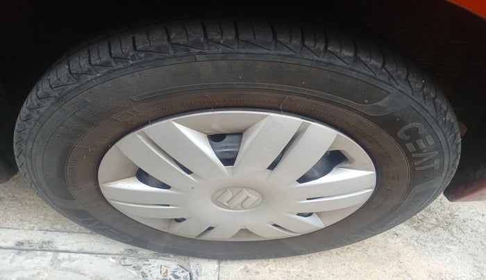 2020 Maruti Alto LXI, Petrol, Manual, 35,490 km, tyre