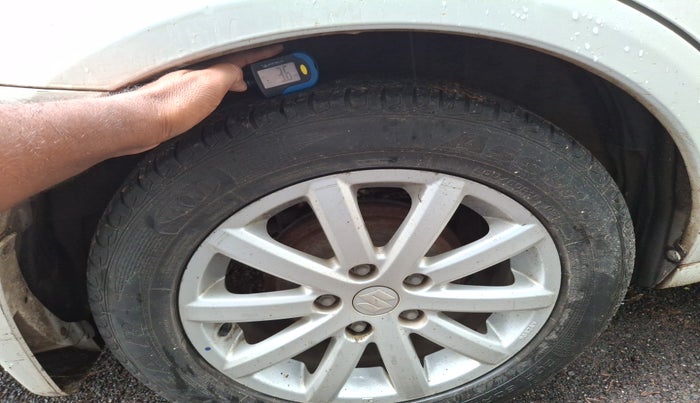2011 Maruti SX4 ZDI, Diesel, Manual, 1,24,744 km, tyre