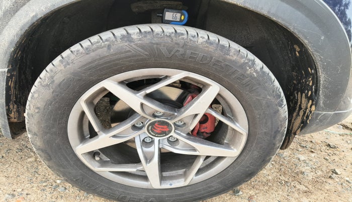 2025 Tata NEXON Smart + 1.5, Diesel, Manual, 4,659 km, tyre