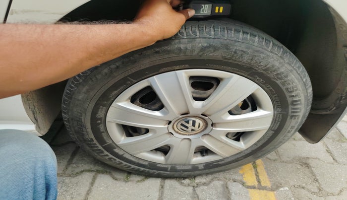 2011 Volkswagen Polo TRENDLINE 1.2L PETROL, Petrol, Manual, 81,133 km, tyre