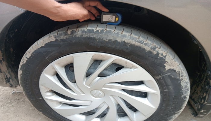 2023 Maruti Ertiga VXI CNG, Petrol, Manual, 1,09,624 km, tyre