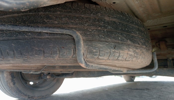 2023 Maruti Ertiga VXI CNG, Petrol, Manual, 1,09,624 km, tyre