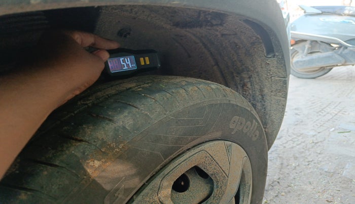 2024 Tata PUNCH Adventure Plus (S), Petrol, Manual, 6,925 km, tyre