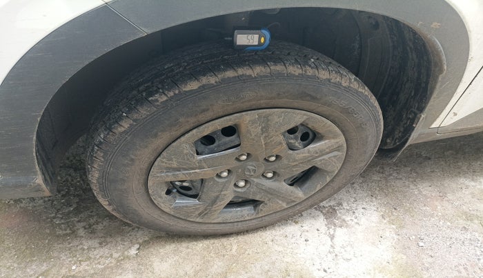 2024 Hyundai VENUE S Plus 1.2 Petrol MT, Petrol, Manual, 4,033 km, tyre