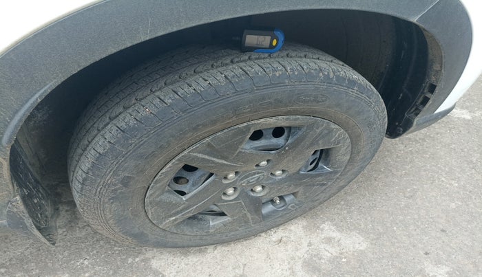 2024 Hyundai VENUE S Plus 1.2 Petrol MT, Petrol, Manual, 4,033 km, tyre