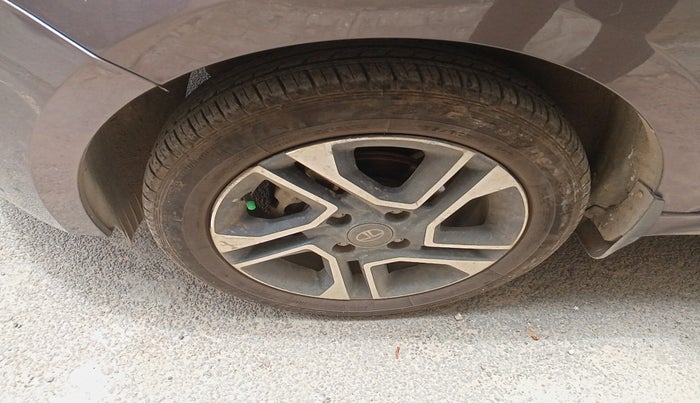 2019 Tata TIGOR XZ PLUS PETROL, Petrol, Manual, 80,178 km, tyre