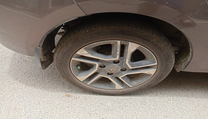 2019 Tata TIGOR XZ PLUS PETROL, Petrol, Manual, 80,178 km, tyre