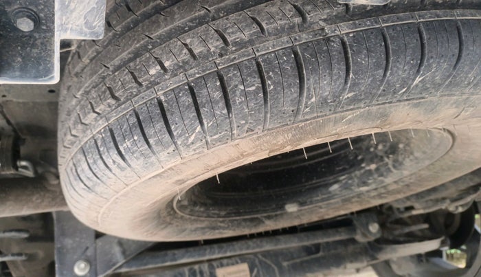 2024 Tata Safari PURE PLUS S DARK EDITION, Diesel, Manual, 19,203 km, tyre