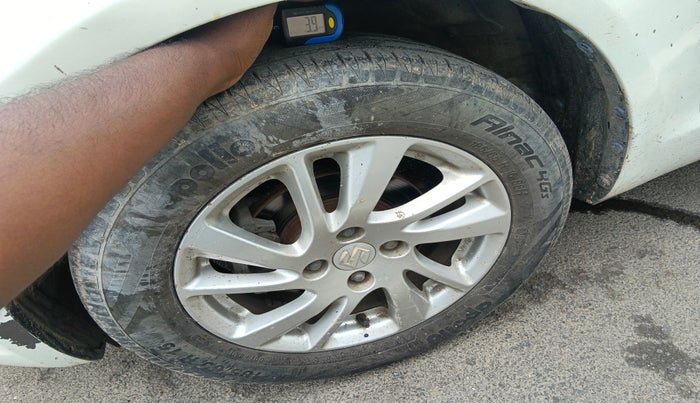 2012 Maruti Swift ZXI, Petrol, Manual, 3 km, tyre