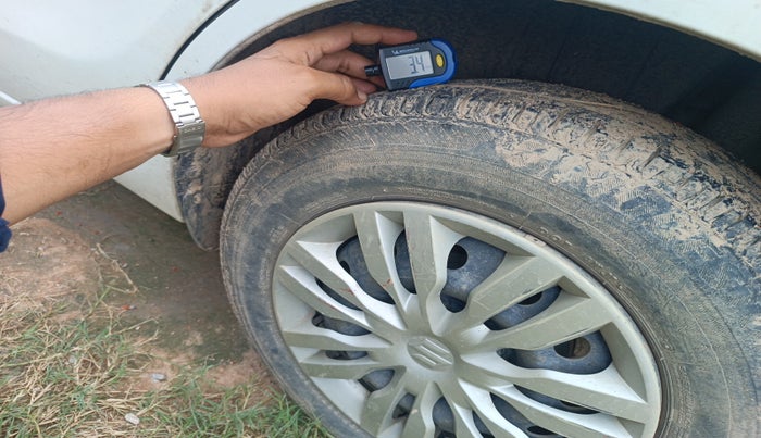 2019 Maruti Dzire VXI, Petrol, Manual, 28,325 km, tyre