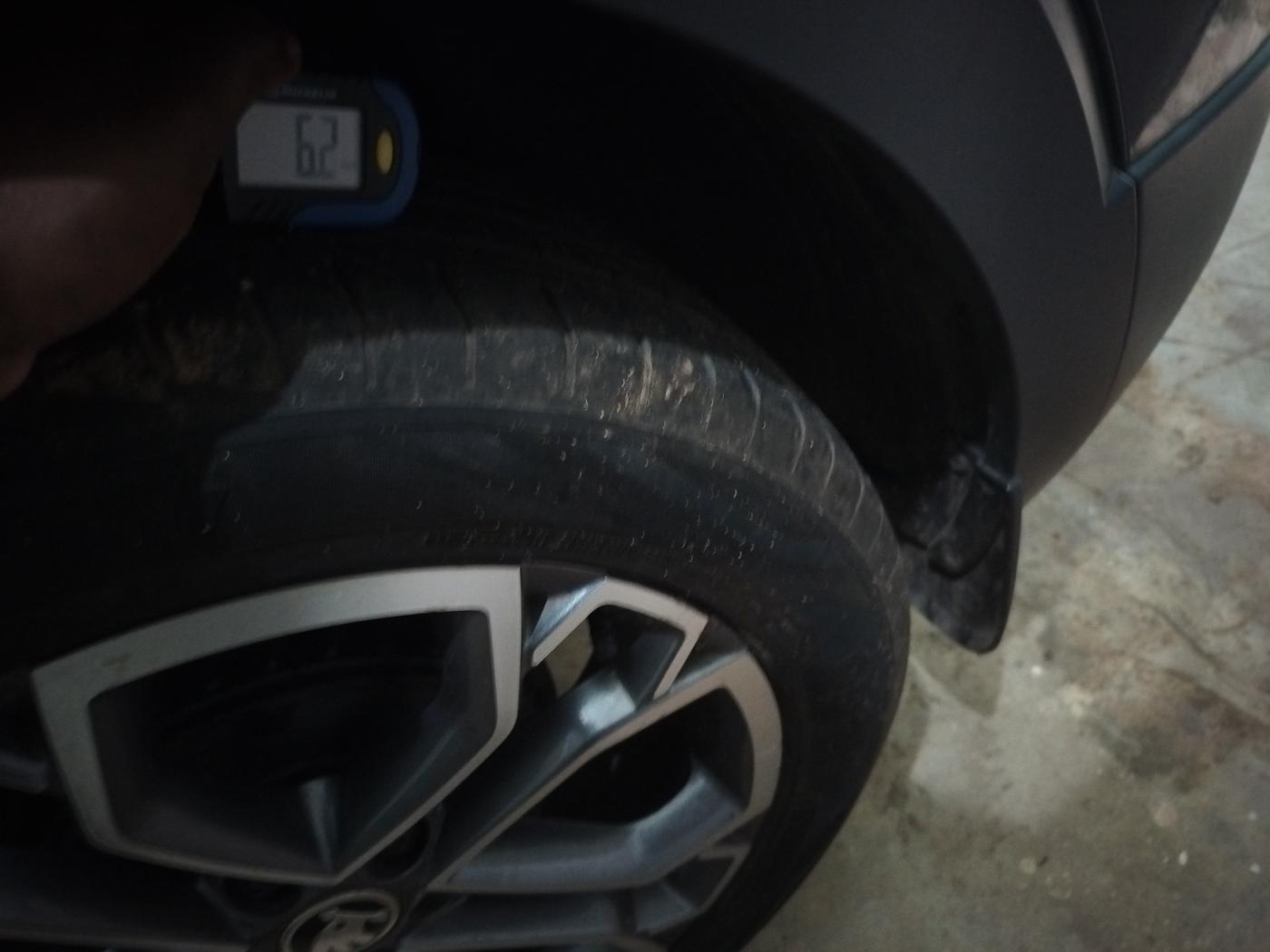 2022 Skoda KUSHAQ STYLE 1.5L TSI DSG, Petrol, Automatic, 25,072 km, tyre