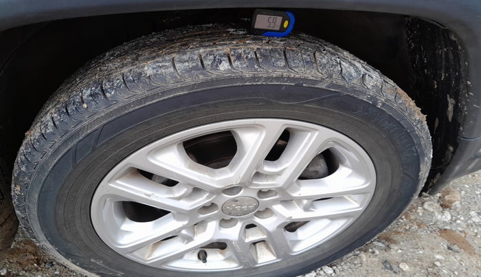 2018 Jeep Compass LIMITED (O) 2.0 DIESEL, Diesel, Manual, 1,35,871 km, tyre