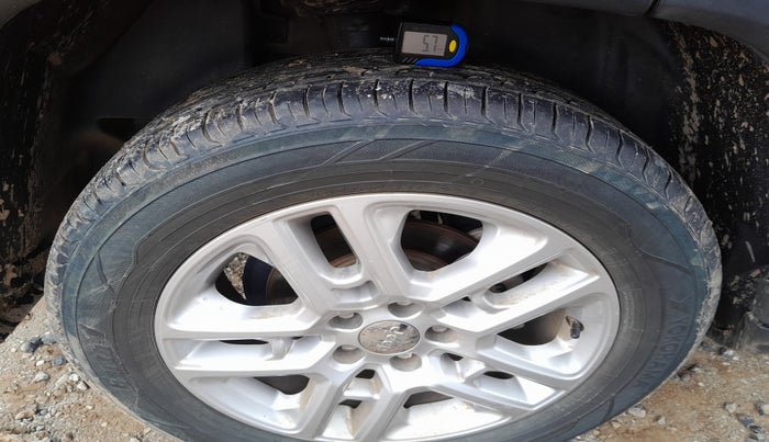 2018 Jeep Compass LIMITED (O) 2.0 DIESEL, Diesel, Manual, 1,35,871 km, tyre