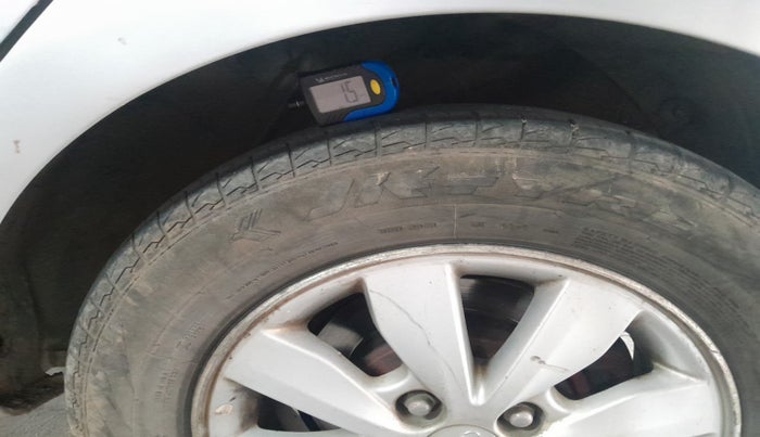 2013 Hyundai i20 SPORTZ 1.4 CRDI, Diesel, Manual, 1,33,732 km, tyre