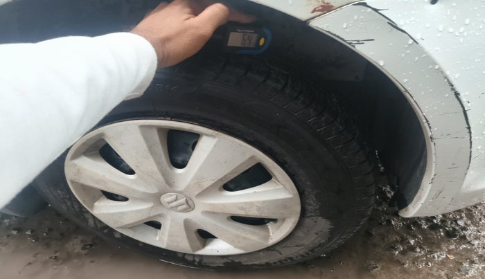 2010 Maruti Swift Dzire VXI, Petrol, Manual, 96,831 km, tyre