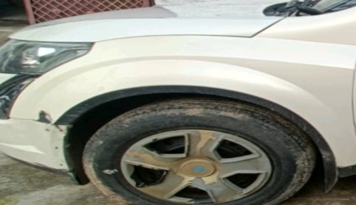 2015 Mahindra XUV500 W6, Diesel, Manual, 1,91,665 km, tyre