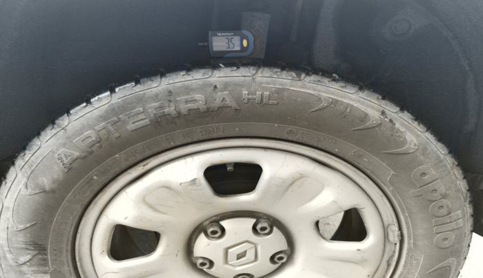2014 Renault Duster 85 PS RXL DIESEL, Diesel, Manual, 1,09,000 km, tyre