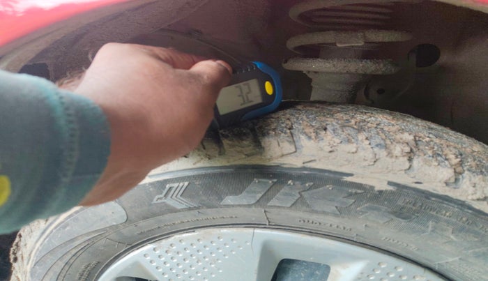 2022 Maruti Alto K10 VXI PLUS, Petrol, Manual, 27,718 km, tyre