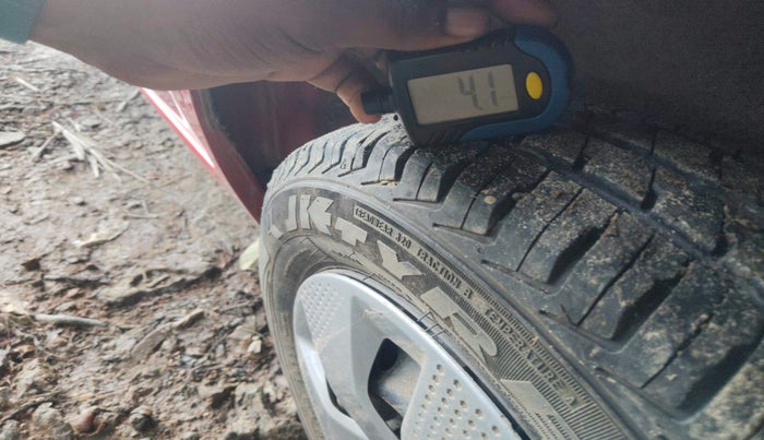 2022 Maruti Alto K10 VXI PLUS, Petrol, Manual, 27,718 km, tyre