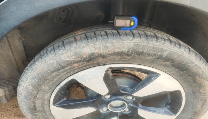 2018 Tata NEXON XZA PLUS PETROL DUAL TONE, Petrol, Automatic, 60,619 km, tyre