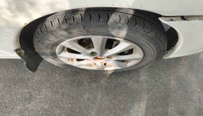 2012 Tata Indigo ECS VX CR4, Diesel, Manual, 1,36,051 km, tyre