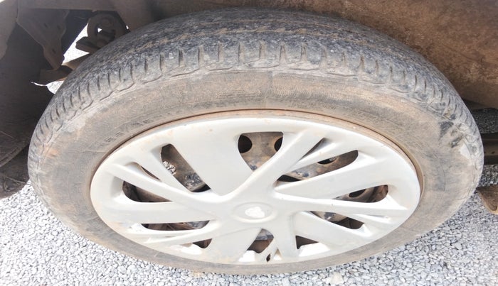 2018 Maruti Wagon R 1.0 VXI, Petrol, Manual, 52,174 km, tyre