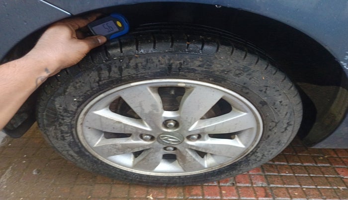 2015 Hyundai Xcent S (O) 1.2, Petrol, Manual, 21,122 km, tyre