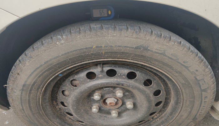 2021 Maruti Ertiga ZXI+ SHVS, Petrol, Manual, 39,146 km, tyre