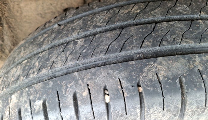 2025 Tata PUNCH ADVENTURE MT, Petrol, Manual, 5,383 km, tyre
