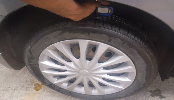 2017 Maruti Ciaz SIGMA 1.4 MT PETROL, Petrol, Manual, 77,080 km, tyre