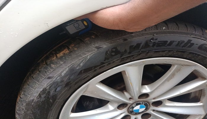 2012 BMW 5 Series 520D 2.0, Diesel, Automatic, 1,52,526 km, tyre