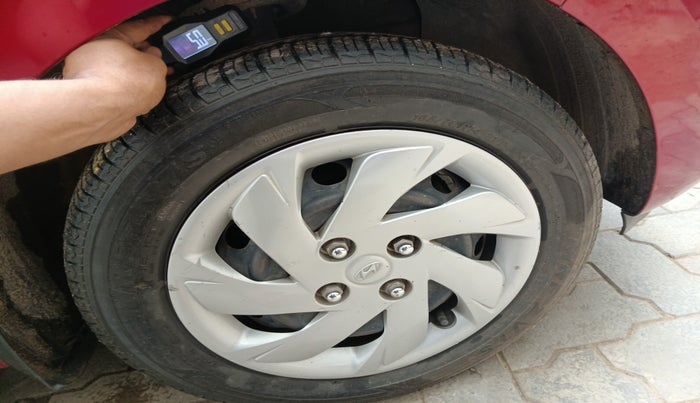 2019 Hyundai NEW SANTRO SPORTZ AMT, Petrol, Automatic, 26,857 km, tyre