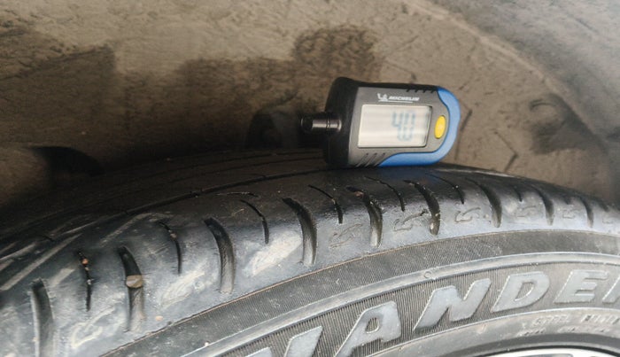 2019 Mahindra XUV300 W8 (O) 1.5 DIESEL, Diesel, Manual, 79,686 km, tyre