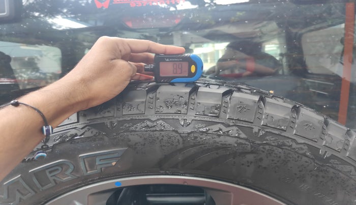 2024 Mahindra Thar LX PETROL HT 4WD AT, Petrol, Automatic, 4,911 km, tyre
